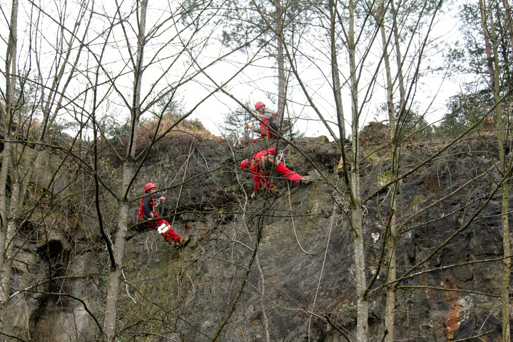KOE_Felsr__umung Stein 17_jpg-1333703761