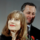 Huppert übergab Preis im Kampf gegen Brustkrebs