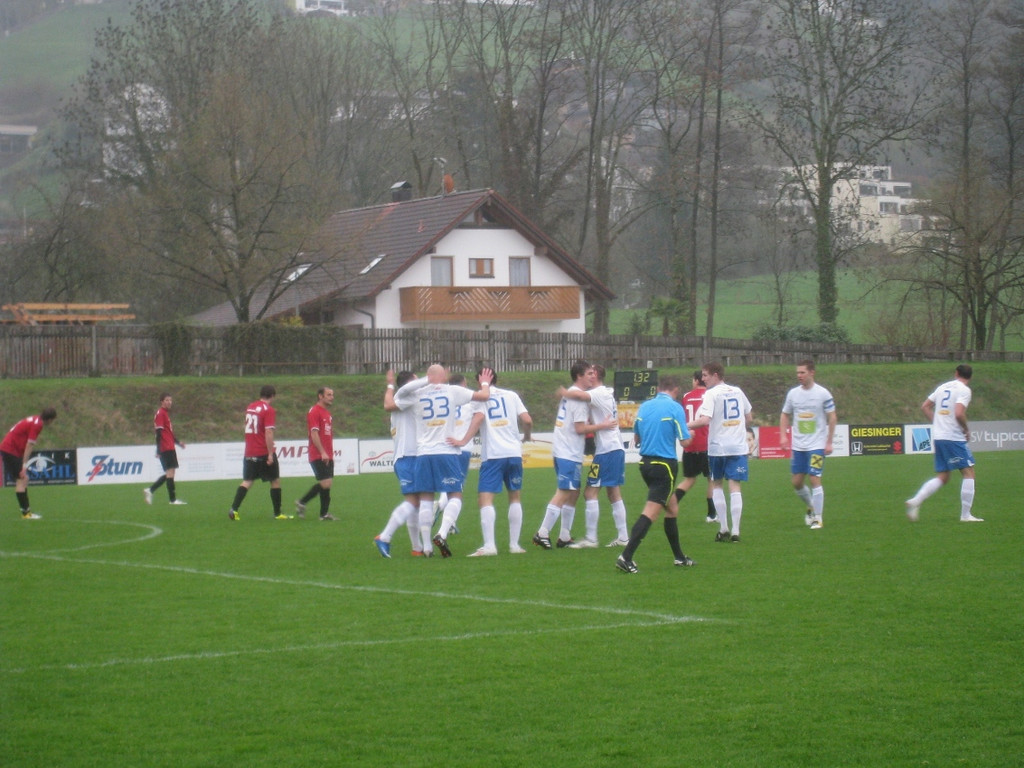Fussball SVL Spiel SCHLINS 07-042012 _3__jpg-1333811720