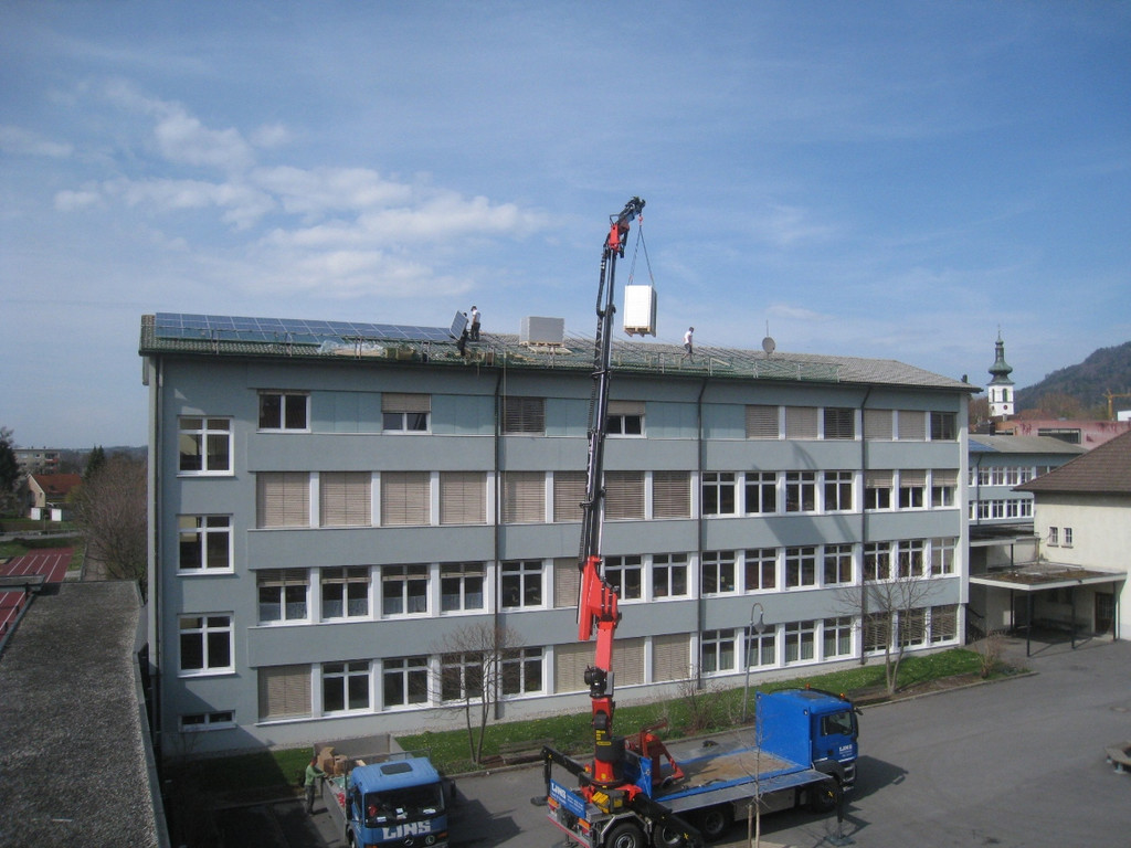 Solarinstallation Volksschule 2012 _14__jpg-1333816970