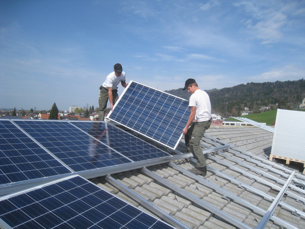 Solarinstallation Volksschule 2012 _22__jpg-1333817006