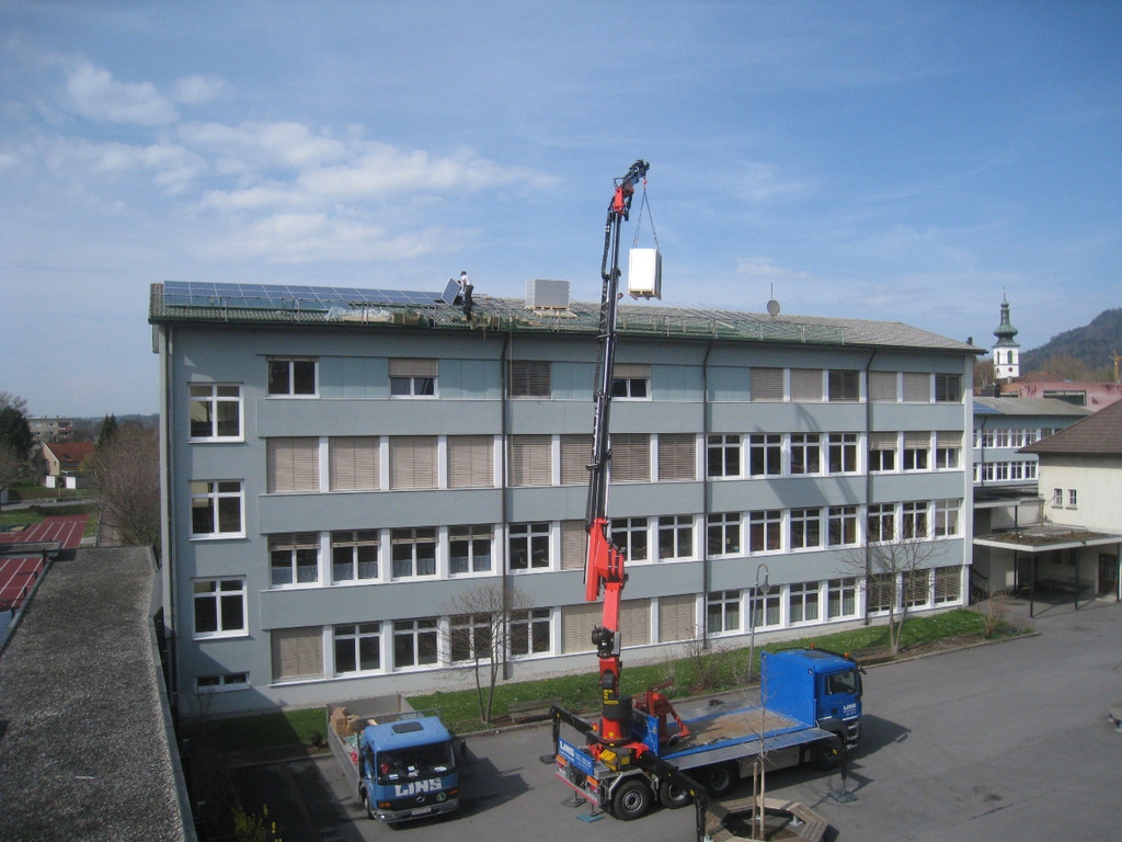 Solarinstallation Volksschule 2012 _11__jpg-1333816957
