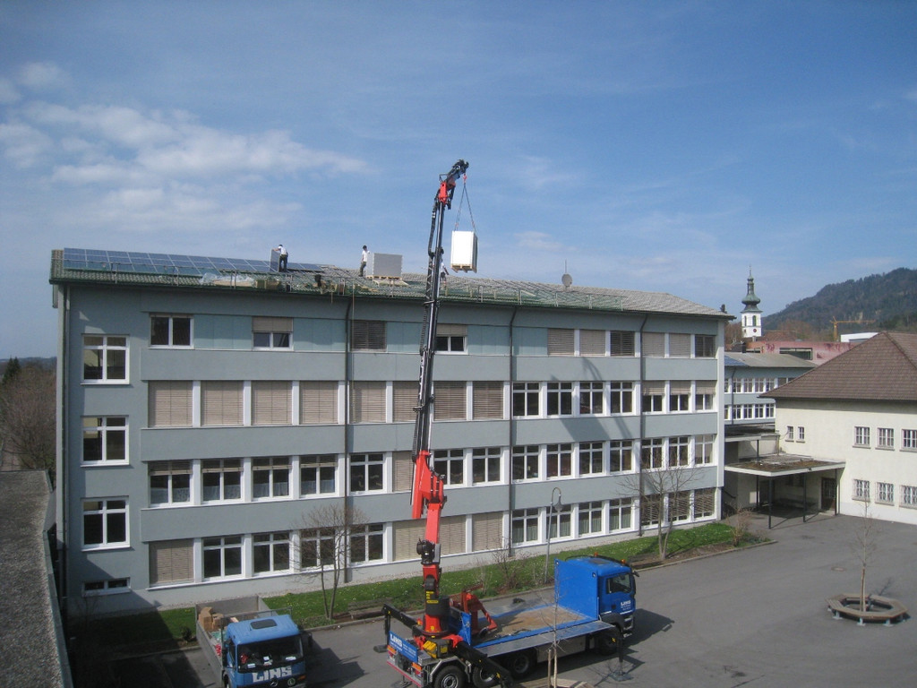 Solarinstallation Volksschule 2012 _19__jpg-1333816991