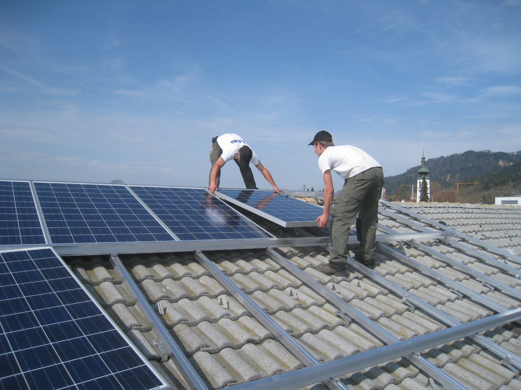 Solarinstallation Volksschule 2012 _24__jpg-1333817016