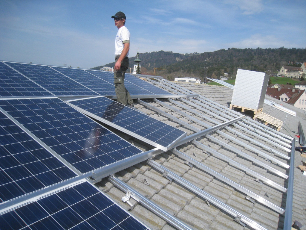 Solarinstallation Volksschule 2012 _26__jpg-1333817028