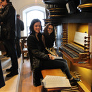 Organistin Renate Gritzner mit Lisa Erhart_JPG-1333905294