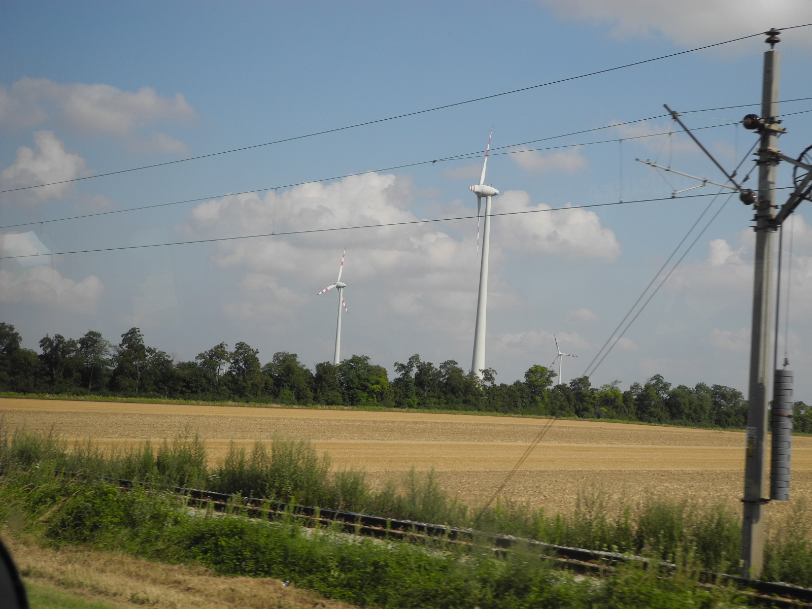 Wind 7_JPG-1333972331