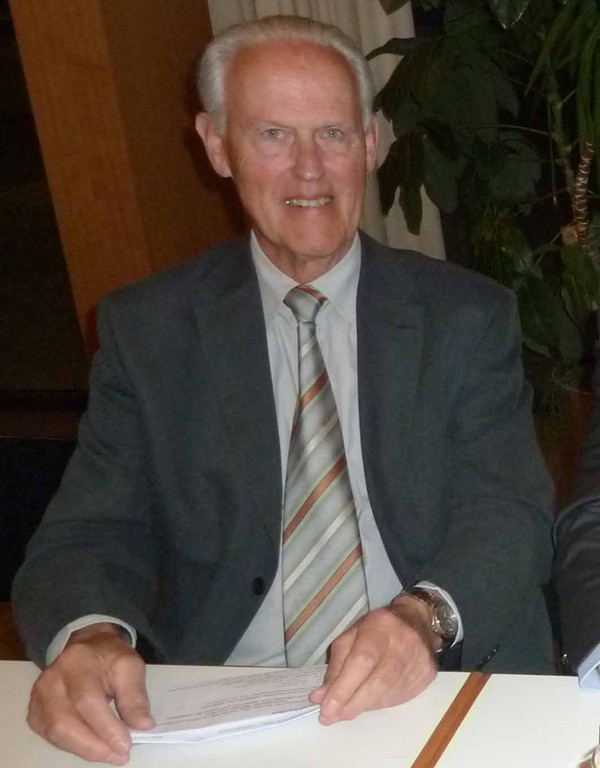 Pflege22Fischer_jpg-1333985389