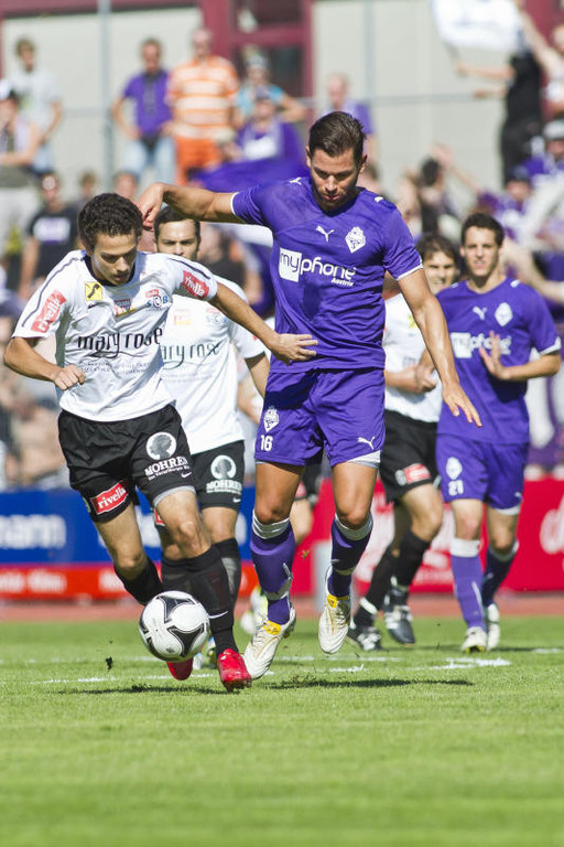 file61dr5ryuws2iwkf6aea_jpg-1334003323