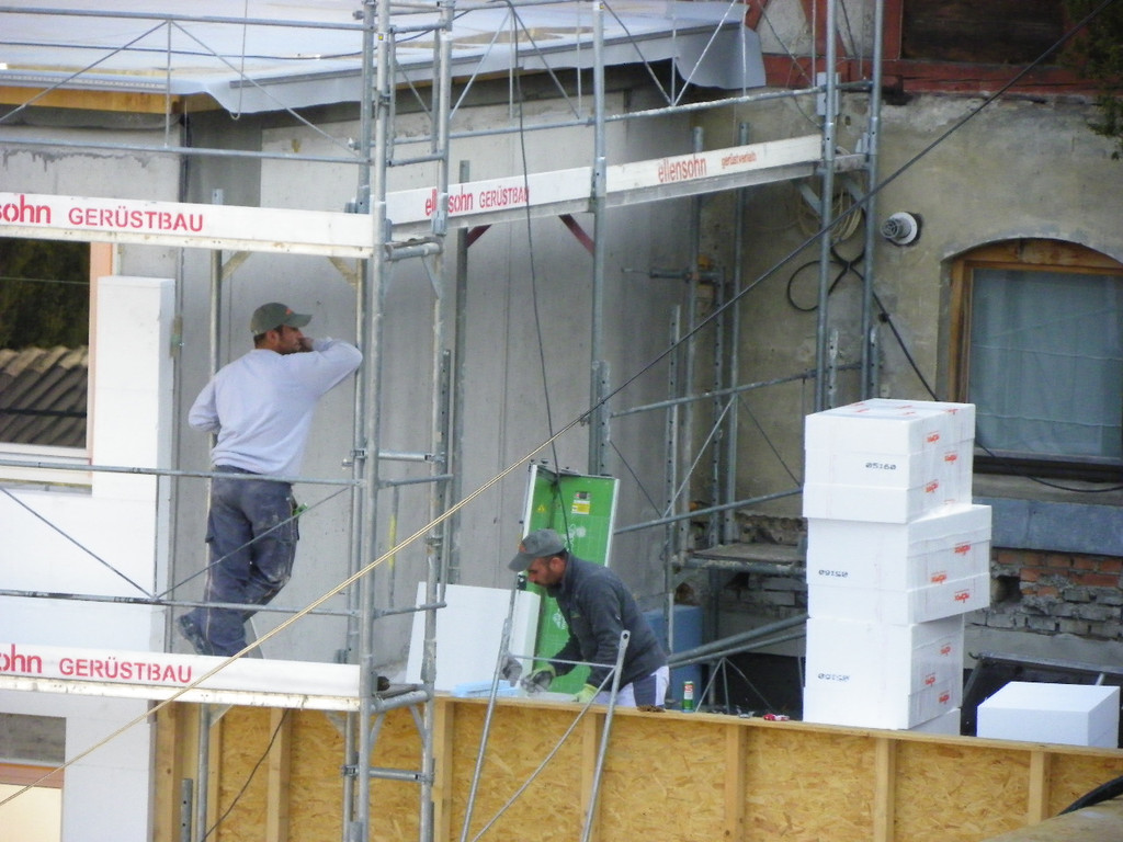 114_2433_JPG-1334099097