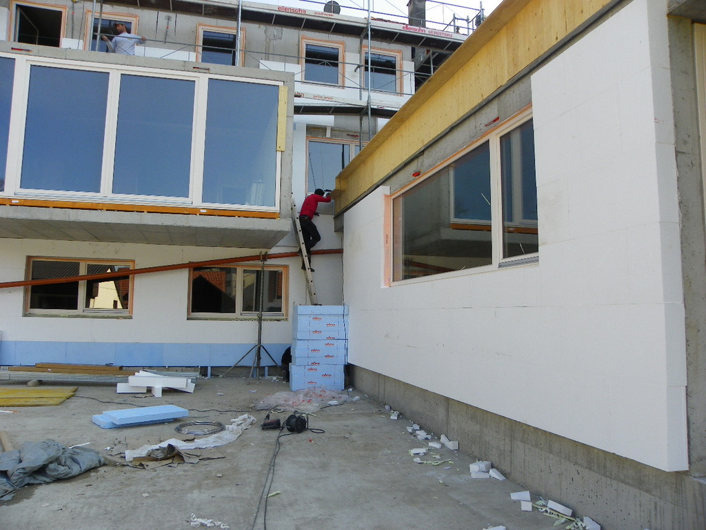 114_2424_JPG-1334099067