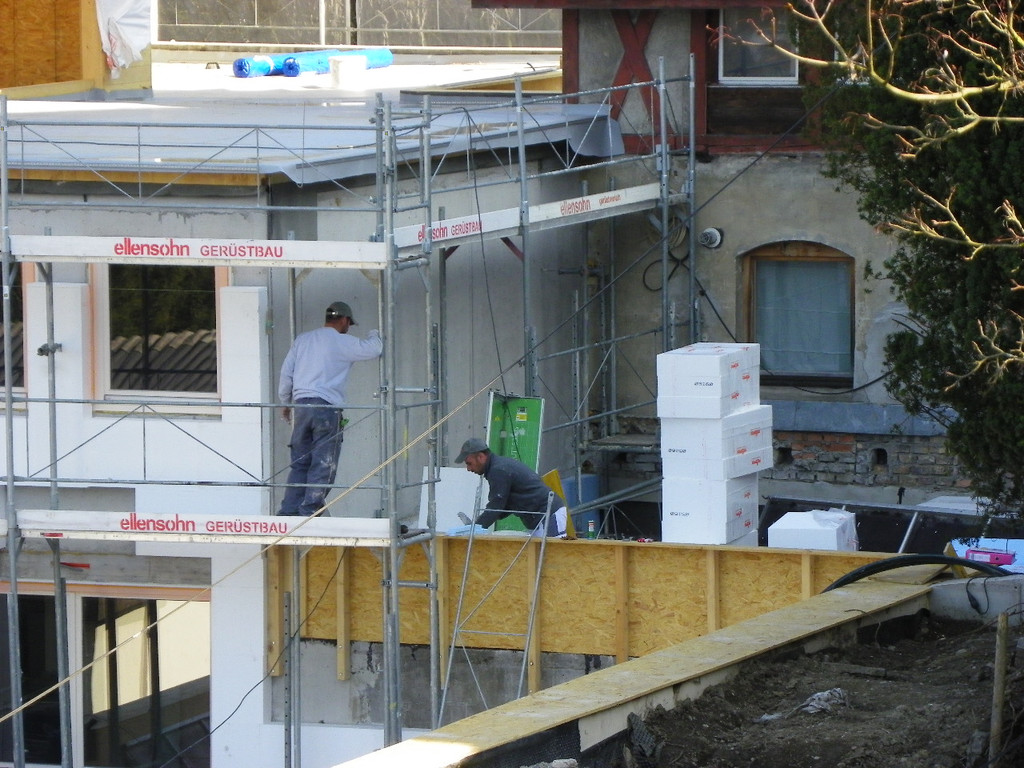 114_2430_JPG-1334099086