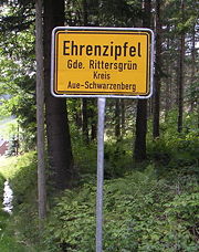 180px-Ortsschild-ehrenzipfel.jpg