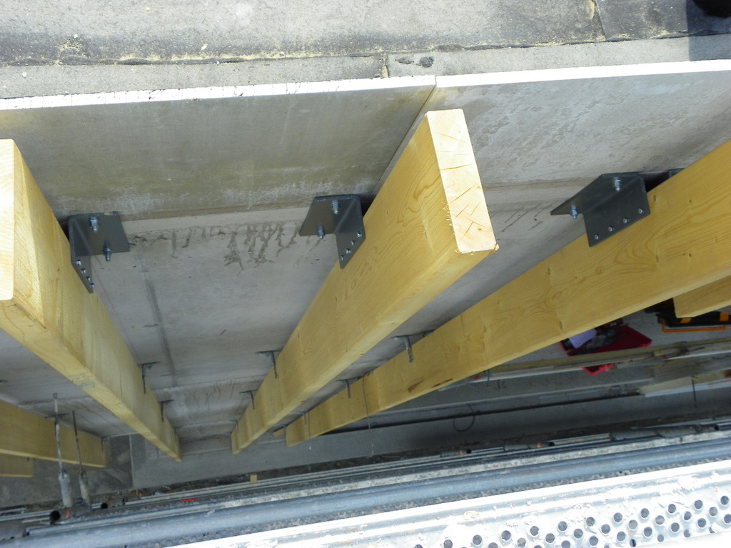 114_2552_JPG-1334229917