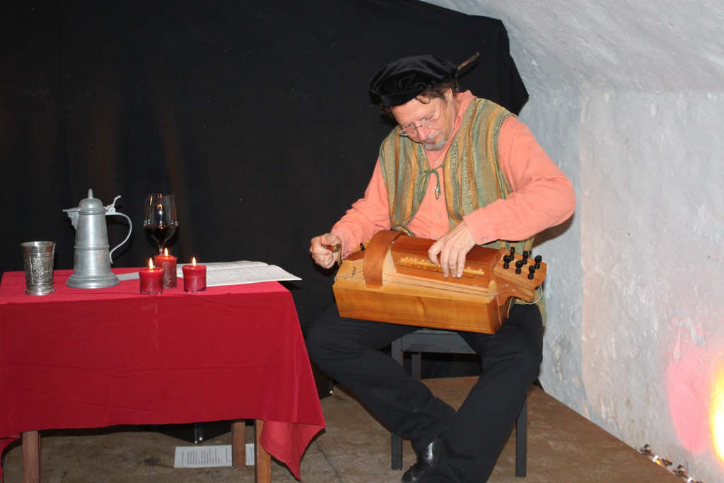 Kunstkeller RITSCHEL Schuler 2012 _2__jpg-1334389539