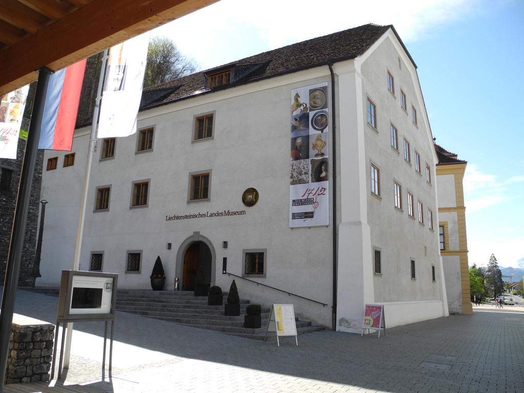 DSCN2456_JPG-1334576895