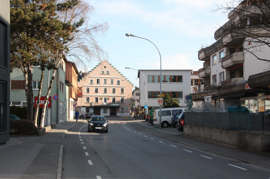 Landstr_13.jpg