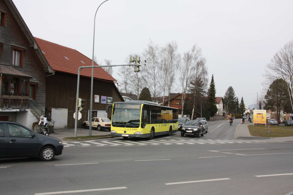 Landstr_2.jpg