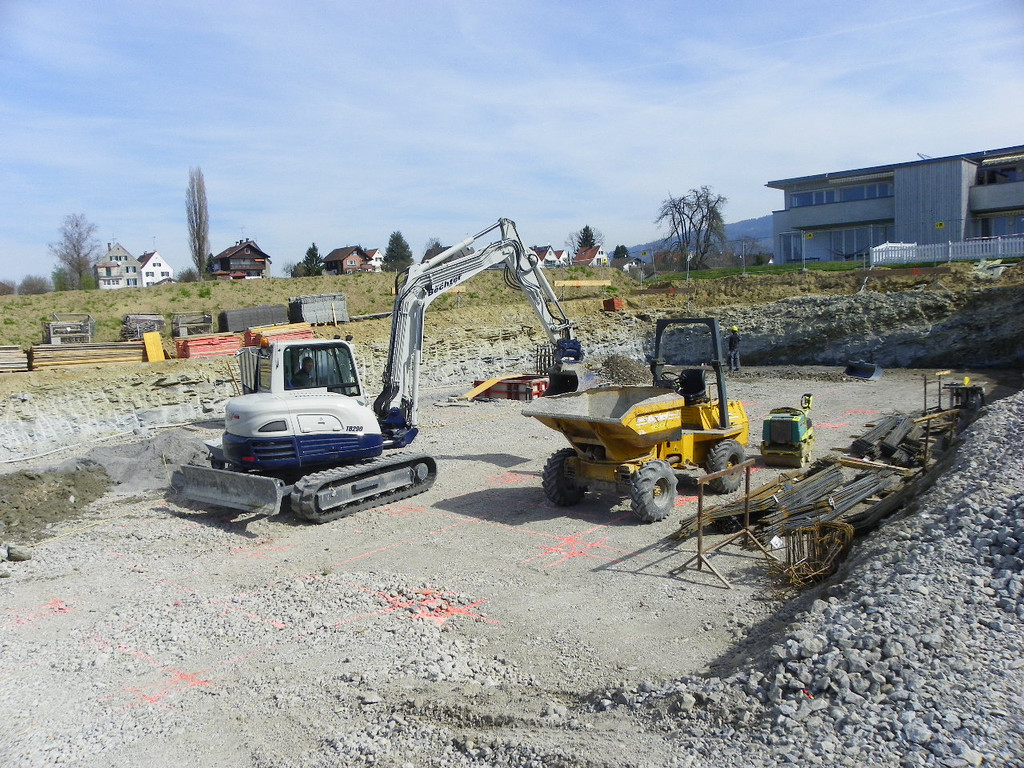 114_2357_JPG-1334612547