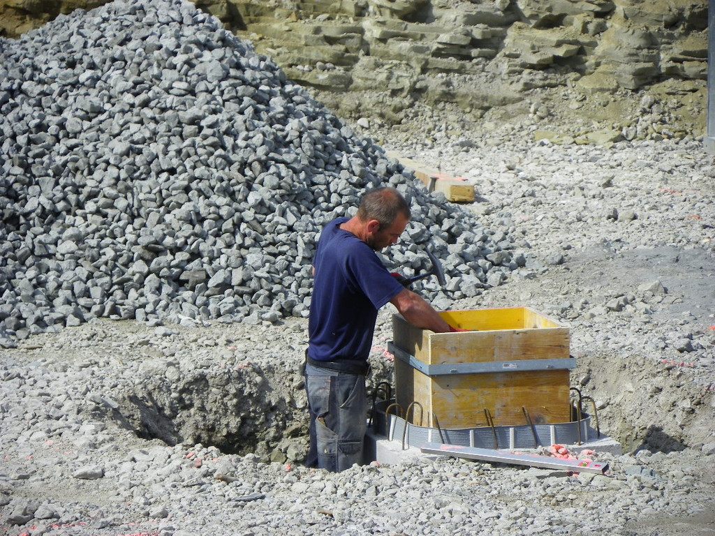 114_2352_JPG-1334612541