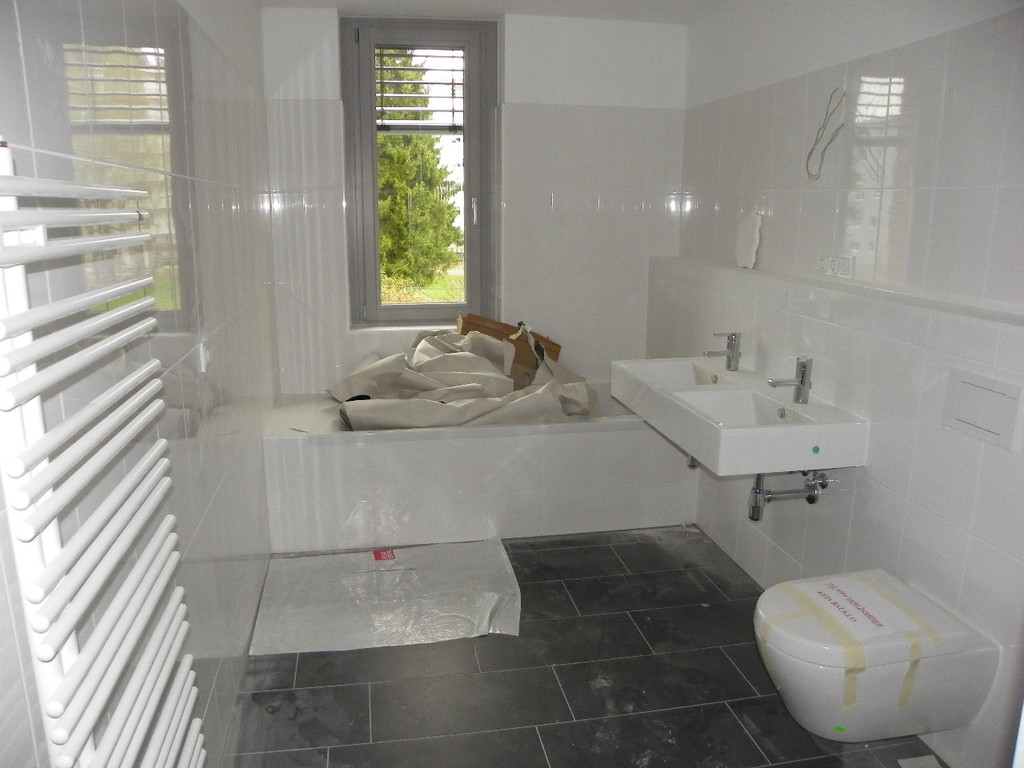 114_2716_JPG-1334614252