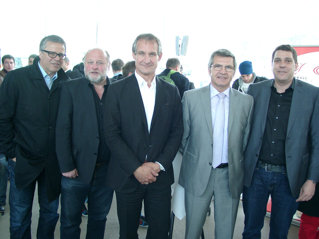 titel handball_JPG-1334672332