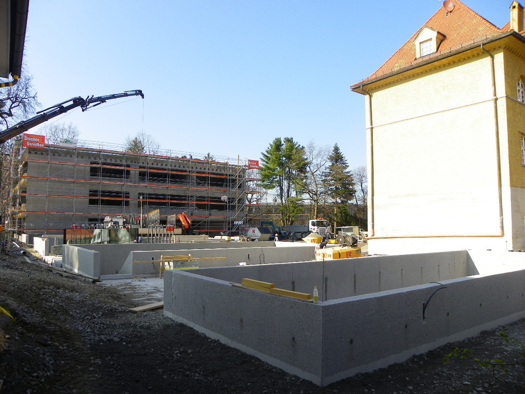 114_2459_JPG-1334783008