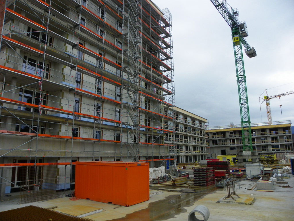 114_2870_JPG-1334786325