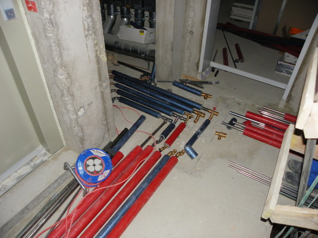 114_2873_JPG-1334786337