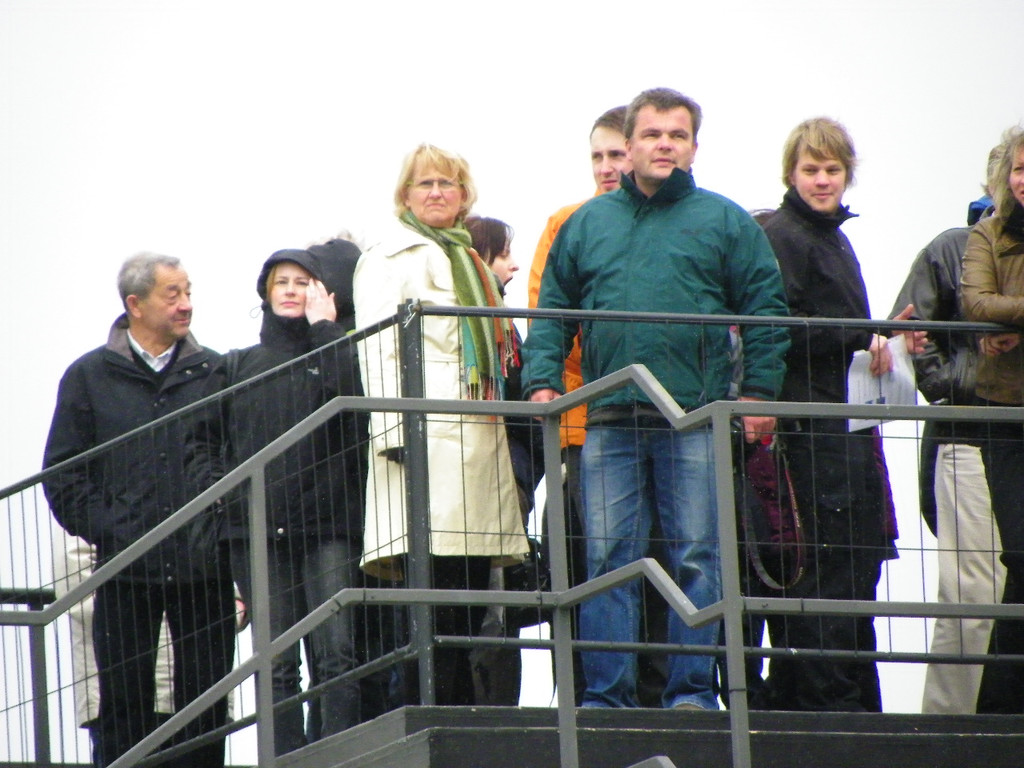 114_3318_JPG-1334788817