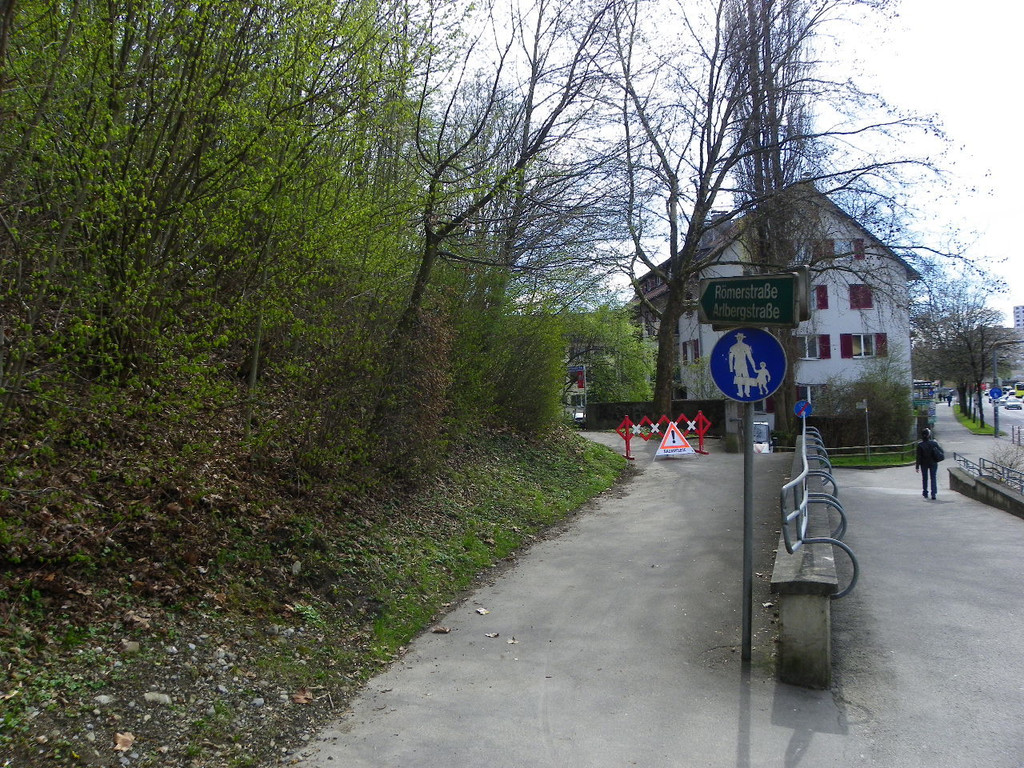 114_3163_JPG-1334789022