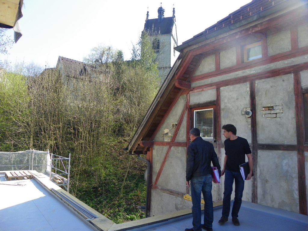 114_2404_JPG-1334792369