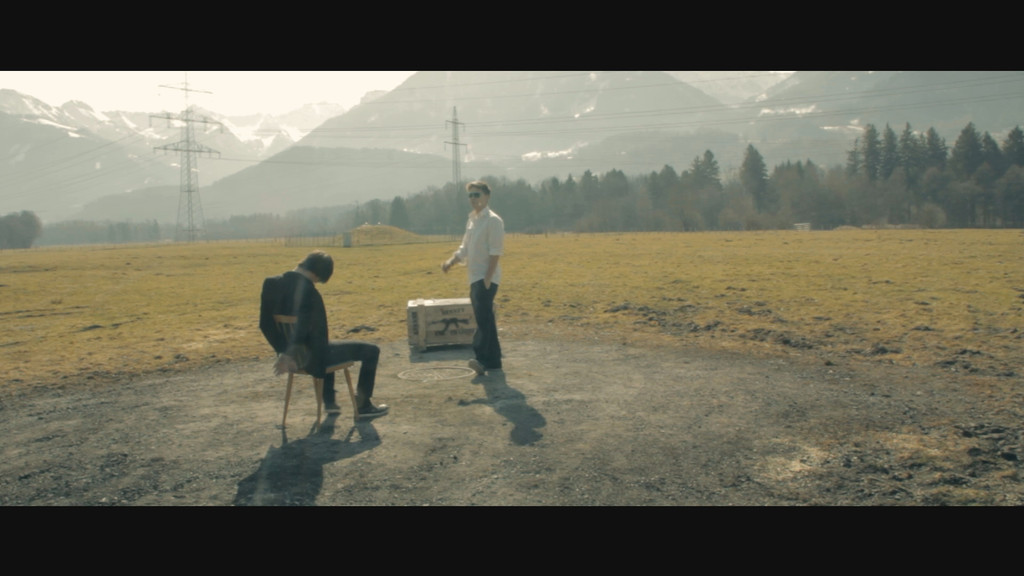 Still0416_00016_jpg-1334857904