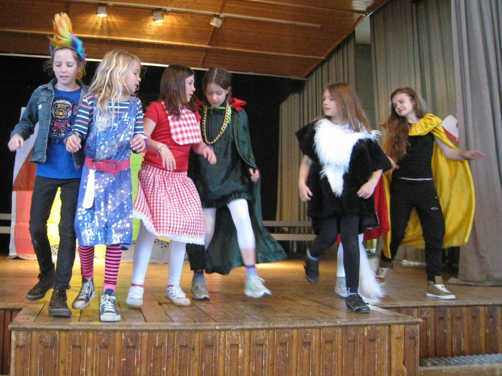ETheater12 002_jpg-1334999435