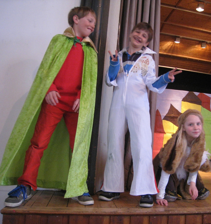 ETheater12 003_jpg-1334999439