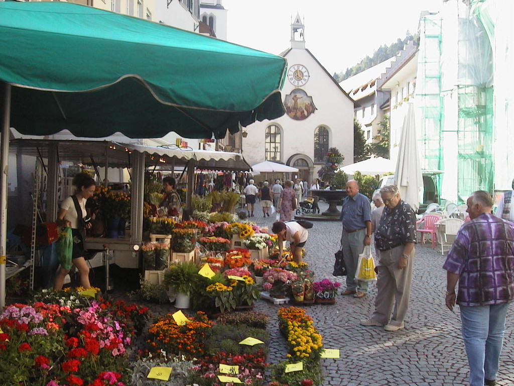 Wochenmarkt1_JPG-1335111775