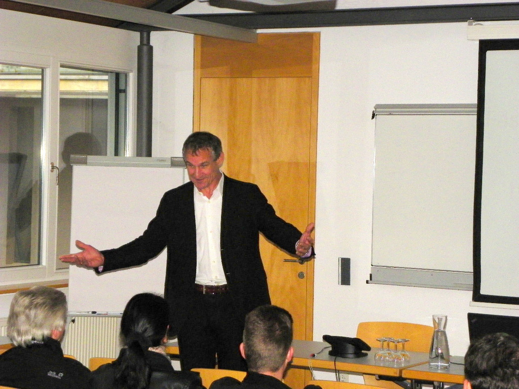 114_3508_JPG-1335124132