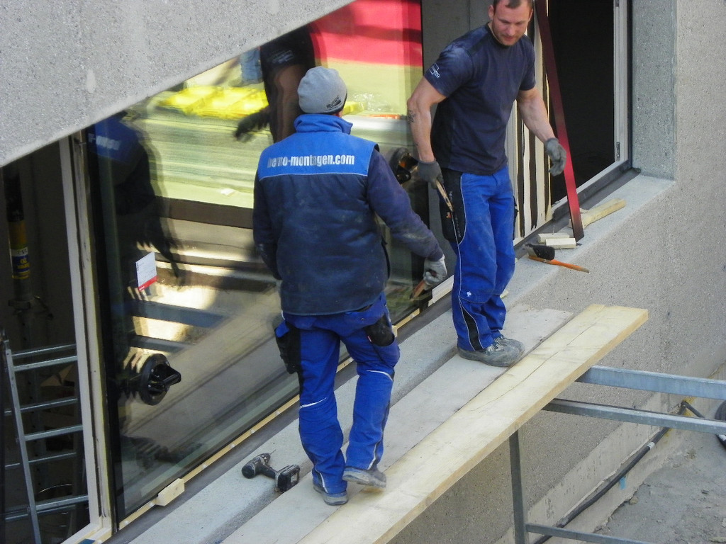 114_2469_JPG-1335127944