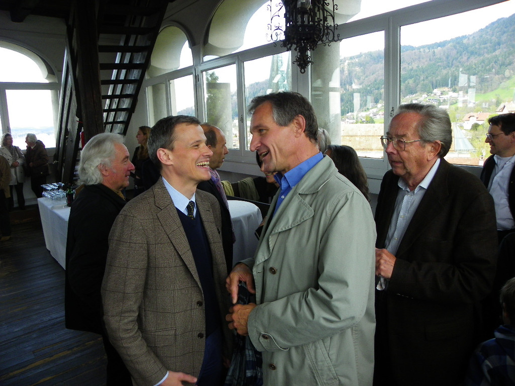 114_3774_JPG-1335130859