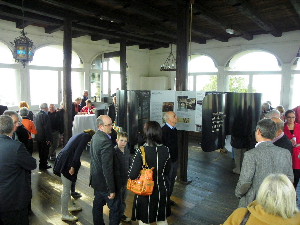 114_3769_JPG-1335130847