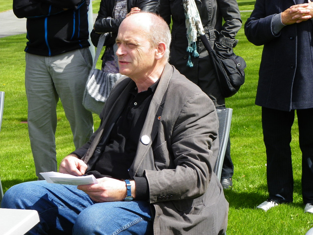 114_3555_JPG-1335132793