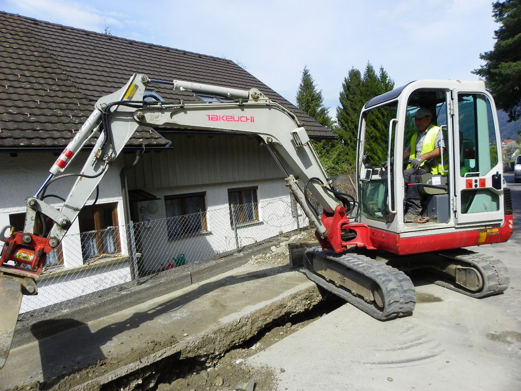 114_3699_JPG-1335133662