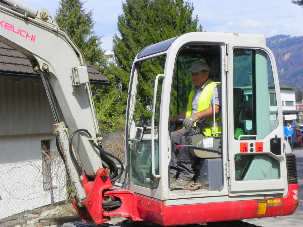 114_3701_JPG-1335133674