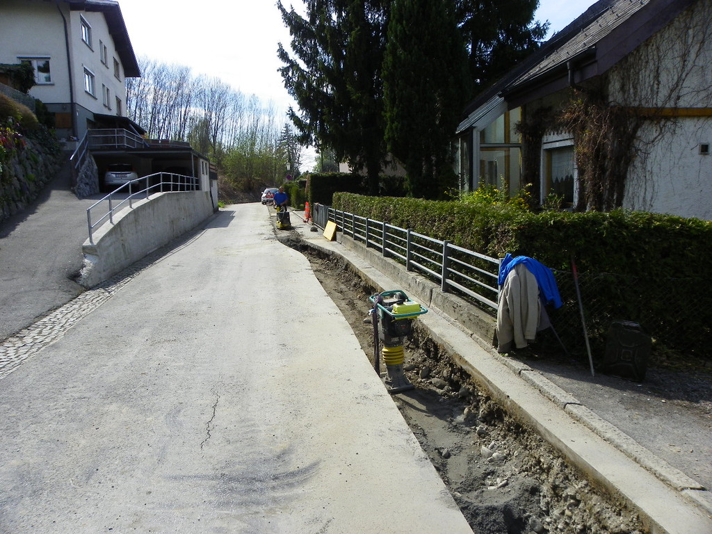 114_3703_JPG-1335133680