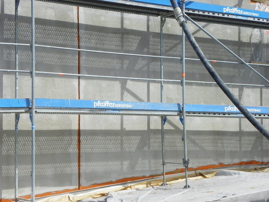 114_3626_JPG-1335303872