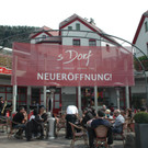 Eröffnungsfeier im Dorf Cafe