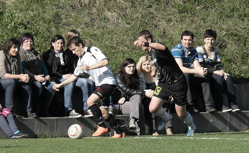 21_4_2012 fclangenegg fc sulzberg15.jpg