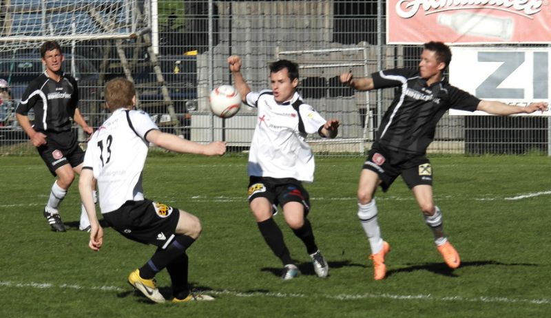 21_4_2012 fclangenegg fc sulzberg20.jpg