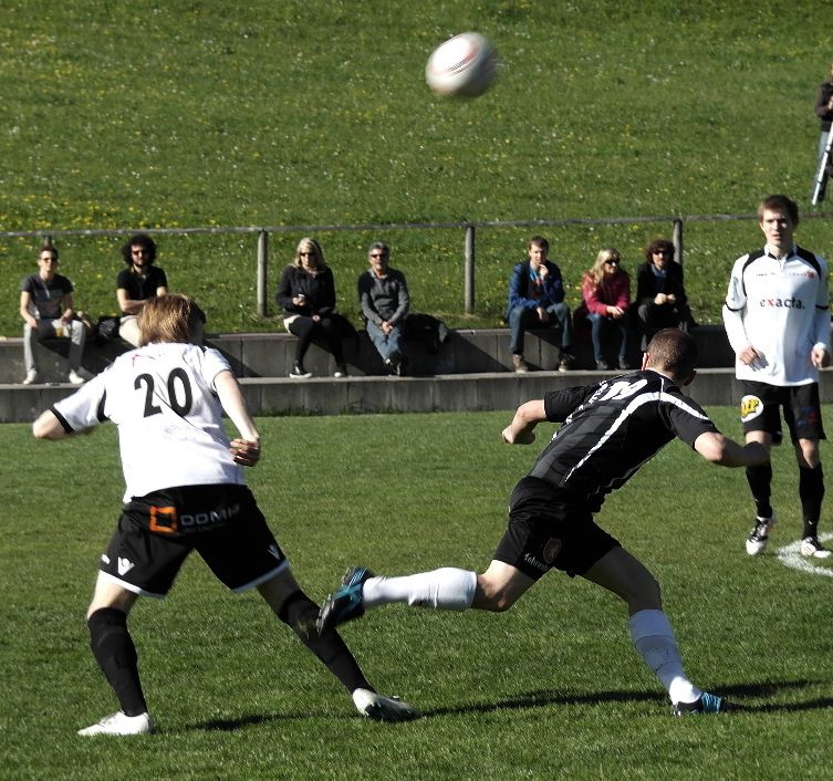 21_4_2012 fclangenegg fc sulzberg5.jpg