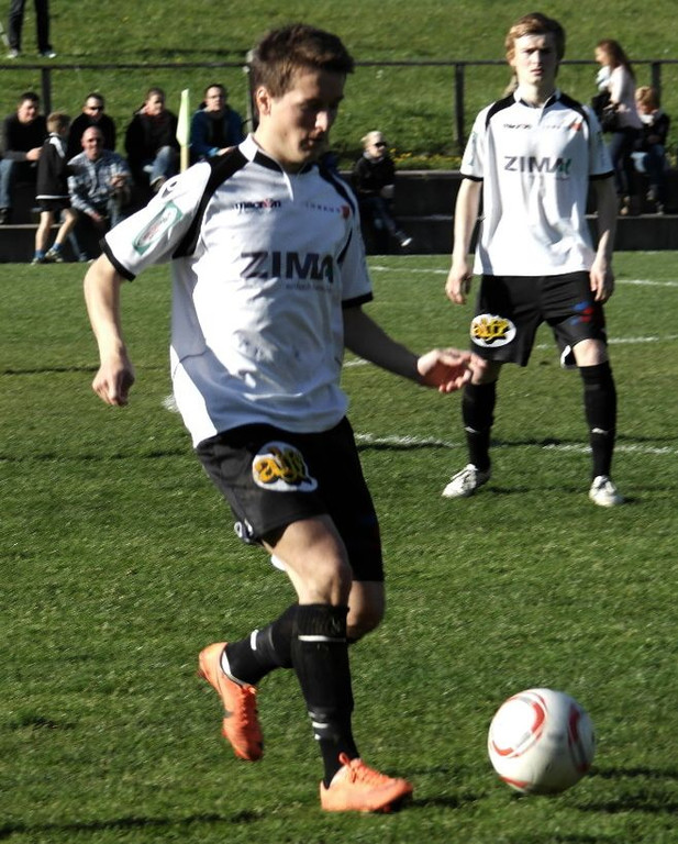 21_4_2012 fclangenegg fc sulzberg56.jpg